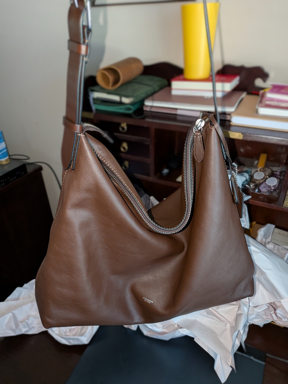 Coach Mott Messenger Bag in Maple Leather CCB56 Large Oversized Slouchy Unisex